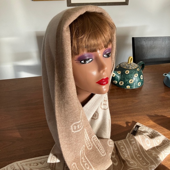 Coach Cashmere Scarf - Picture 2 of 3